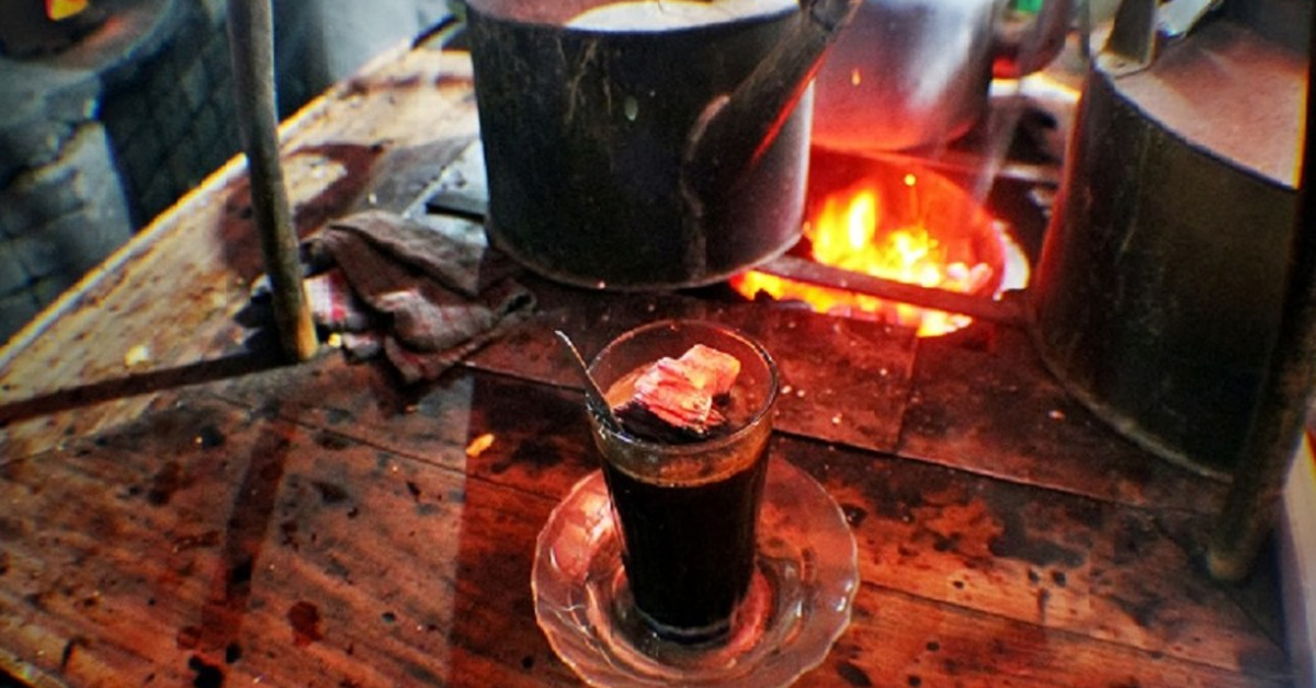 Kotor'un Geleneksel Kömürlü Kahvesi
